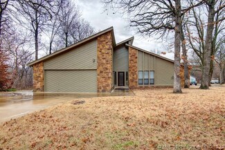 4245 Rustic Rd, Sand Springs, OK 74063