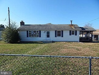 44 Circle Ave Unit 44, Indian Head, MD 20640