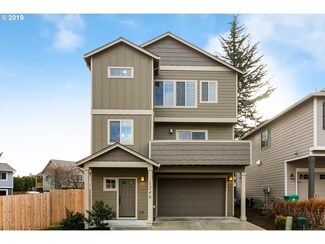 1240 NE 187th Ln, Portland, OR 97233