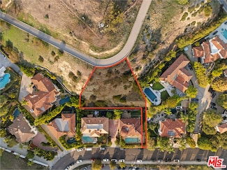 3025 N Beverly Glen Cr, Los Angeles, CA 90077