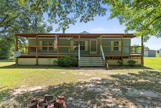 1525 Pioneer Rd, Chipley, FL 32428