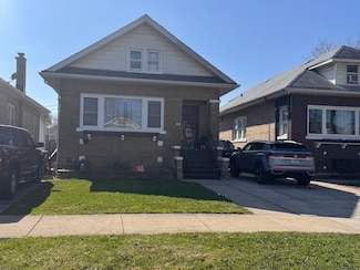 1118 N 6th Ave, Maywood, IL 60153