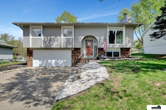 2217 N 141st Ave, Omaha, NE 68164