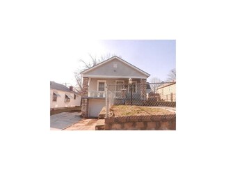 5105 Scarritt Ave, Kansas City, MO 64123