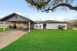 12702 Vickery St, Houston, TX 77039
