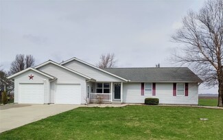 44 Roley Estates, Sullivan, IL 61951