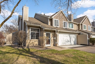 18221 Warbler Ln Unit 61, Eden Prairie, MN 55346
