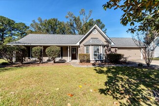 397 Greenwich Dr, Richmond Hill, GA 31324