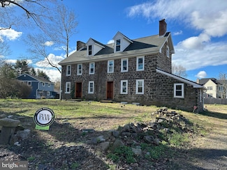 857 River Rd, Yardley, PA 19067