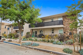 307 Cherry Ave Unit 5, Long Beach, CA 90802