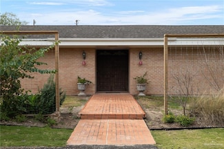 4 Old Orchard Rd, McAllen, TX 78503
