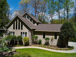 48 Kindling Trail, Horse Shoe, NC 28742