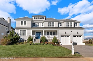 43 Valentine St, Monmouth Beach, NJ 07750