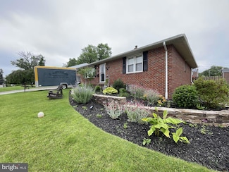 914 New Hope St, Norristown, PA 19401