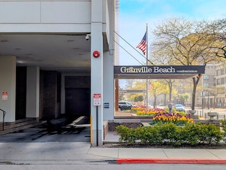 6171 N Sheridan Rd Unit 402, Chicago, IL 60660