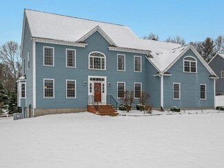 79 Fiske St, Holliston, MA 01746