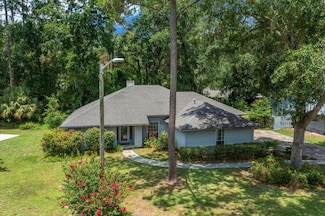 3520 NW 46th Terrace, Gainesville, FL 32606