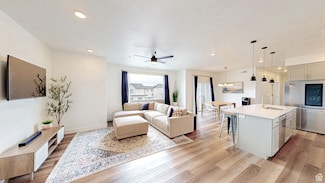 376 S 1080 W Unit 301, American Fork, UT 84003