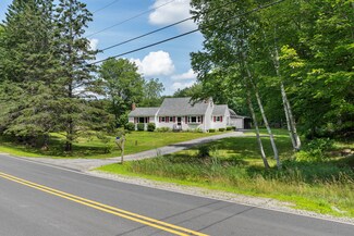 125 Ridge Rd, Newcastle, ME 04553