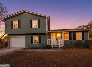 2701 Aruba Dr, Powder Springs, GA 30127