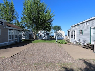 4328 460th St, Isle, MN 56342