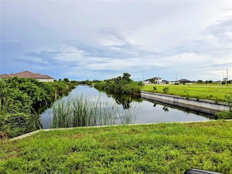 3923 Old Burnt Store Rd N, Cape Coral, FL 33993