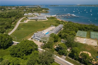 72 W Side Rd Unit 6, Block Island, RI 02807