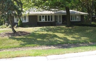 3410 Woodland Dr, Olympia Fields, IL 60461