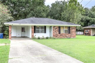 1315 Kimberly Dr, Jennings, LA 70546