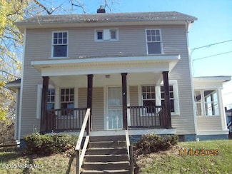 2334 Torrey Hill Dr, Toledo, OH 43606