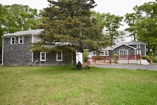 22 Canal Rd, Sagamore Beach, MA 02562