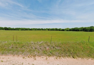 104 Greenhill Cir, Nocona Hills, TX 76255