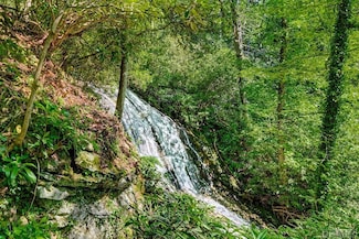 185 Satulah Falls Ln, Highlands, NC 28741