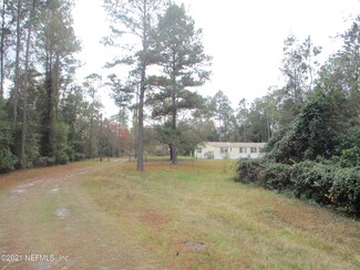 10592 Bertha Mae Harris Rd, Glen Saint Mary, FL 32040