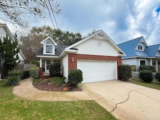 1039 E Maxwell St, Pensacola, FL 32503