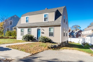 20 Concord Way, Portsmouth, NH 03801