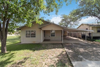 219 S Lone Star Ave, New Braunfels, TX 78130