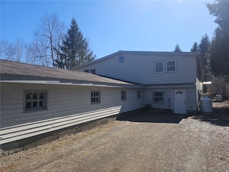 2968 County Highway 11, Hartwick, NY 13348