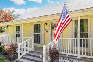 2308 Dartmore St, Brownwood, TX 76801