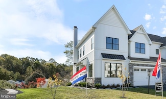 24 Sawmill Ct, West Chester, PA 19382