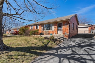 133 Chantilly St, Lexington, KY 40504
