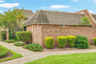 426 E Fair Harbor Ln, Houston, TX 77079