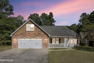 278 Blue Creek Farms Dr, Jacksonville, NC 28540