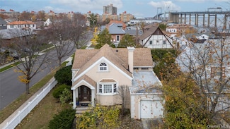 16803 Cryders Ln, Whitestone, NY 11357