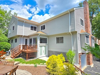 166 Arrowhead Cir, Ashland, MA 01721