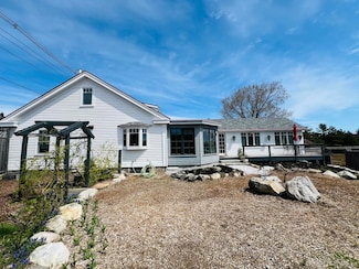 157 Ellsworth Rd, Blue Hill, ME 04614