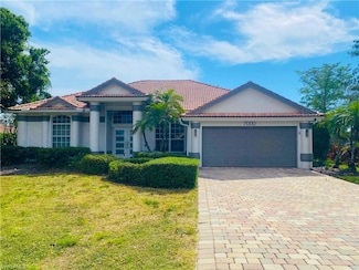 7000 Appleby Dr, Naples, FL 34104