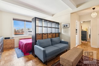 550 Grand St Unit J8D, New York, NY 10002
