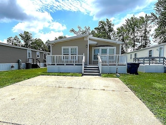 71 Dickens Rd, North Brunswick Township, NJ 08902