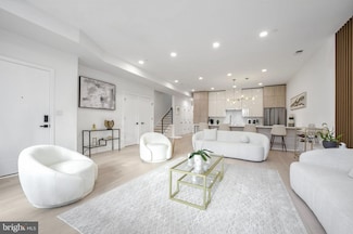 903 Quincy St NW Unit A, Washington, DC 20011
